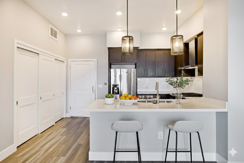 42111 Osgood Rd #519