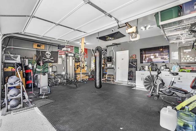 1258 W Vaquero Ct., Chula Vista CA: https://media.crmls.org/mediaz/e7acb3e2-b025-4811-b125-cbbd04ab5236.jpg