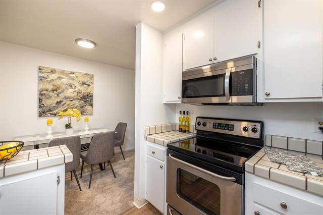 1730 Halford Dr, Santa Clara CA: https://media.crmls.org/mediaz/e7acd19a-334f-4d80-bfb6-e403f0045733.jpg