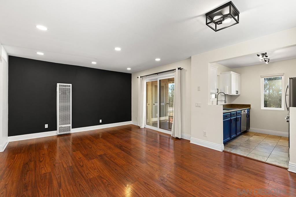 10158 Camino Ruiz - photo 10