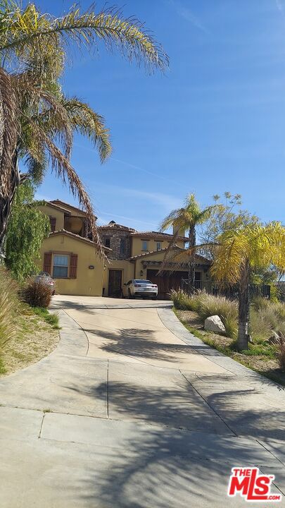 Photo of 12042 Creekview Road, Granada Hills, CA 91344