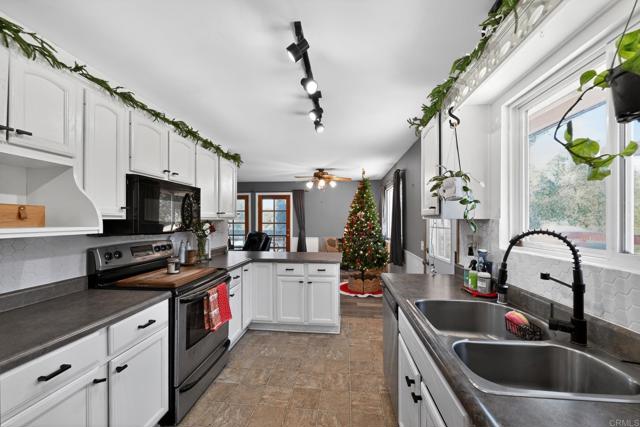 Detail Gallery Image 14 of 50 For 7531 Lookout Loop, Pine Valley,  CA 91962 - 4 Beds | 2 Baths