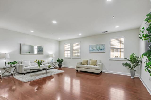 1142 Mente Linda Loop, Milpitas CA: https://media.crmls.org/mediaz/e7aedcd3-9537-4d93-b333-fac4a511518c.jpg