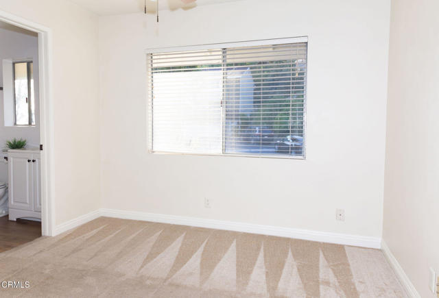 Detail Gallery Image 30 of 43 For 741 Warwick Ave, Thousand Oaks,  CA 91360 - 2 Beds | 1/1 Baths