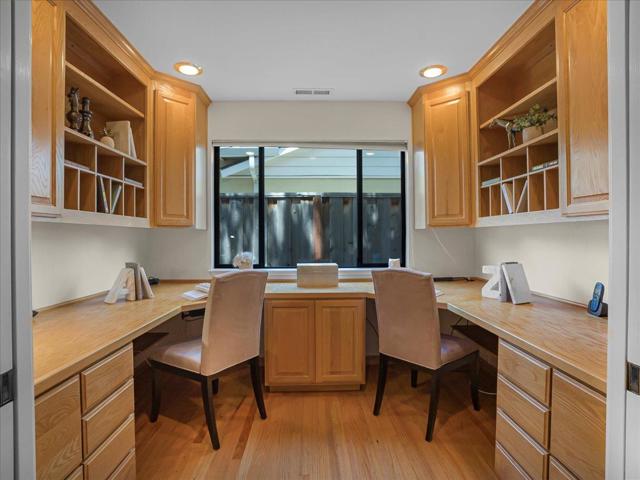 10623 Glenview Avenue, Cupertino CA: https://media.crmls.org/mediaz/e7b1e3ab-50f6-48d0-89ee-cc292a986eef.jpg