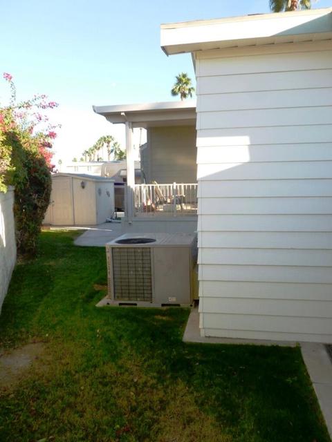 84136 Avenue 44 #602, Indio CA: https://media.crmls.org/mediaz/e7b26d7f-a9aa-480d-92cf-6f620812cf5a.jpg