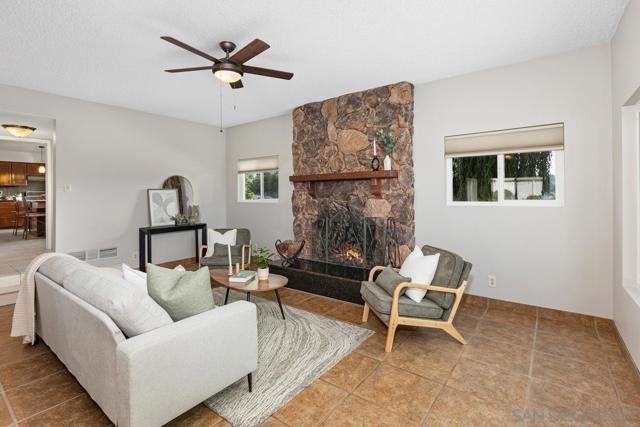 10190 Madrid Way, Spring Valley CA: https://media.crmls.org/mediaz/e7b3227c-b98d-4b38-967c-c252281f4bfa.jpg