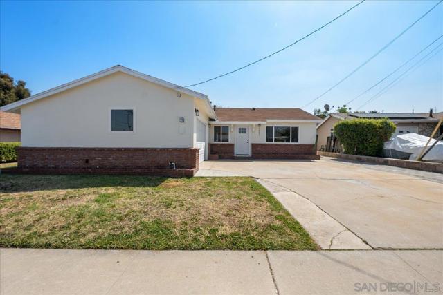 1041 Angelo Dr, National City CA: https://media.crmls.org/mediaz/e7b3f794-0b19-4e2e-aca6-e9d3330bc134.jpg
