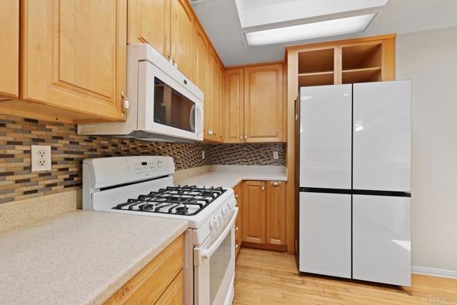 Detail Gallery Image 16 of 61 For 6929 Wyoming Ave, La Mesa,  CA 91942 - 3 Beds | 2/1 Baths