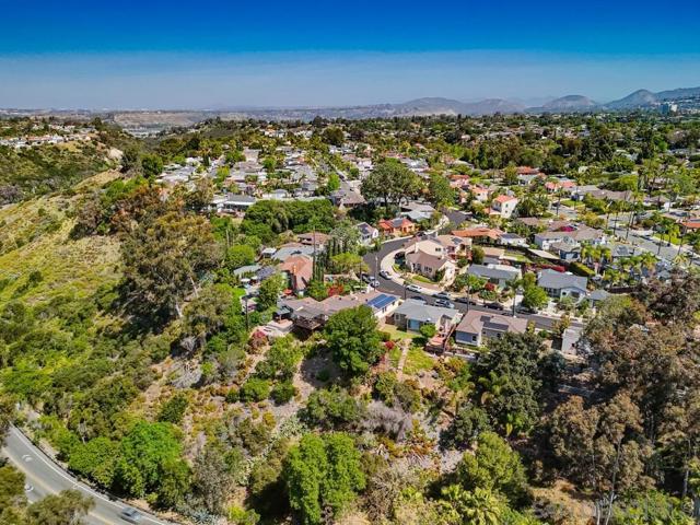 Image 34 of 39 For 4550 Norma Dr.