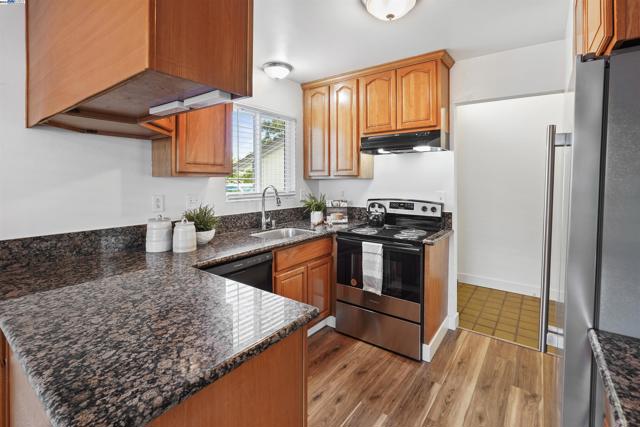 Image 15 of 49 For 5218 Norma Way