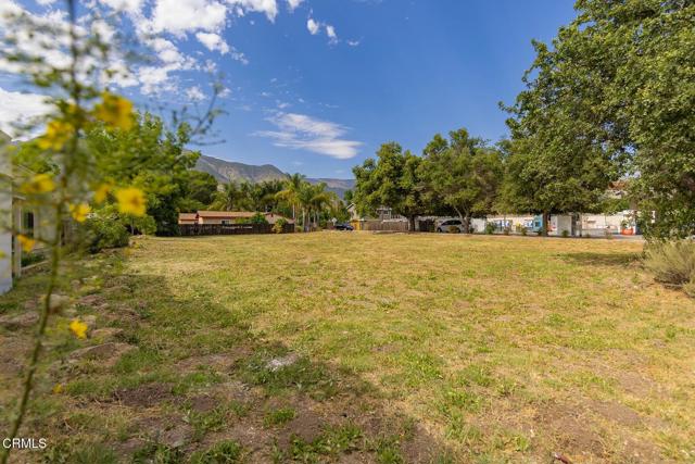 608 E Ojai Avenue, Ojai CA: https://media.crmls.org/mediaz/e7b9ff35-b3f8-4f2b-bb1f-46d973e26e79.jpg