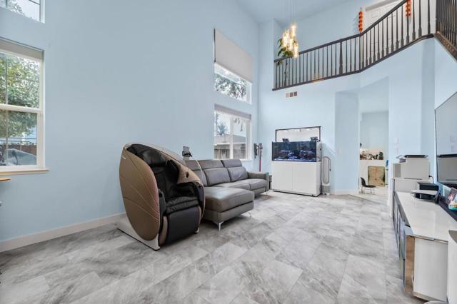 708 Raineer Court, San Leandro CA: https://media.crmls.org/mediaz/e7bada4e-d082-40aa-9818-f639dd9f45be.jpg