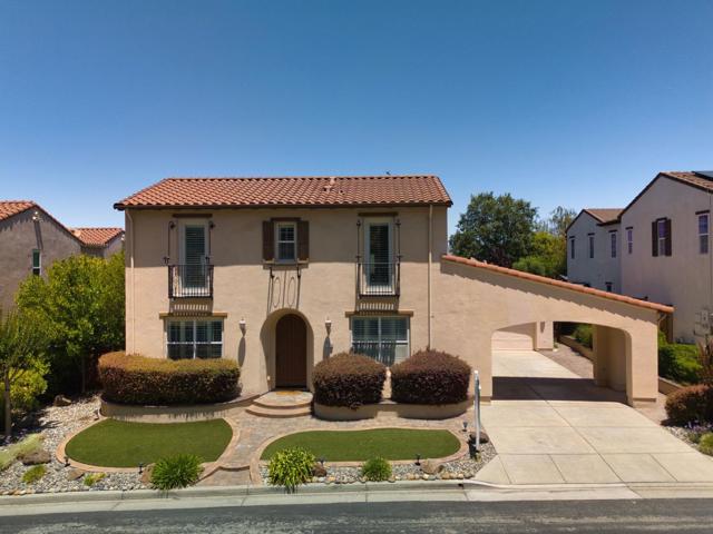 7160 Eagle Ridge Drive, Gilroy CA: https://media.crmls.org/mediaz/e7bb7c78-b0f6-4ee1-a330-789fbfd08a6f.jpg