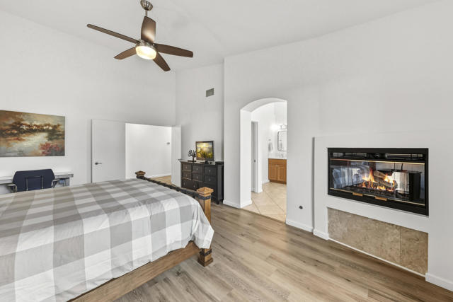 110 Celano Circle, Palm Desert CA: https://media.crmls.org/mediaz/e7bb8377-7241-4188-818e-c293878ba6ac.jpg