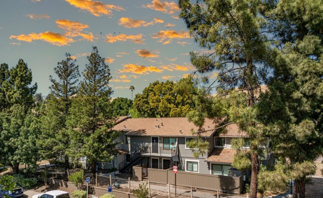 213 Ladera Plz, Union City CA: https://media.crmls.org/mediaz/e7bbd771-7961-4700-8218-62942346408b.jpg