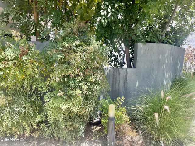 2506 Chandler Avenue, Simi Valley CA: https://media.crmls.org/mediaz/e7bc3778-44e0-4785-8a93-bff627f12f99.jpg