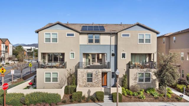 202 Keeper, Irvine CA: https://media.crmls.org/mediaz/e7be3125-a2a7-4fe4-96ef-31d3c917daa7.jpg