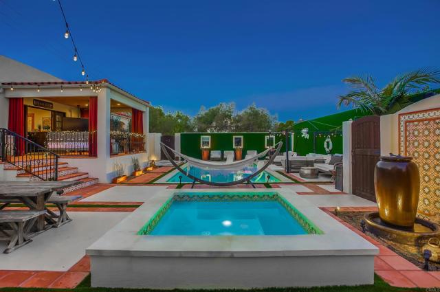 Detail Gallery Image 7 of 48 For 3217 Goldsmith St, San Diego,  CA 92106 - 5 Beds | 4 Baths