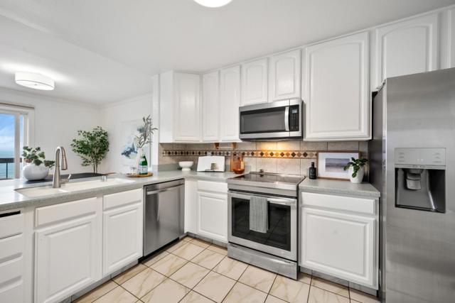 445 Roberts Road, Pacifica CA: https://media.crmls.org/mediaz/e7be57b2-ba31-407a-8f72-431966f189a7.jpg
