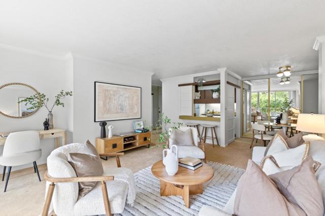 400 Davey Glen Road, Belmont CA: https://media.crmls.org/mediaz/e7bebf2d-3260-4156-990f-603456dd427a.jpg