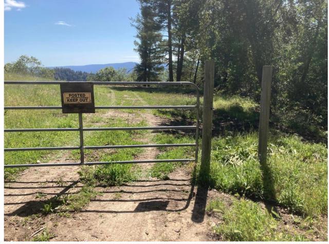 19089 Skyline Boulevard, Los Gatos CA: https://media.crmls.org/mediaz/e7beccdb-7401-43b5-8a79-7f9180ce662d.jpg