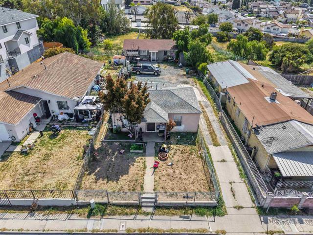 Detail Gallery Image 1 of 9 For 235 37 S Willie James Jones Ave, San Diego,  CA 92113 - – Beds | – Baths