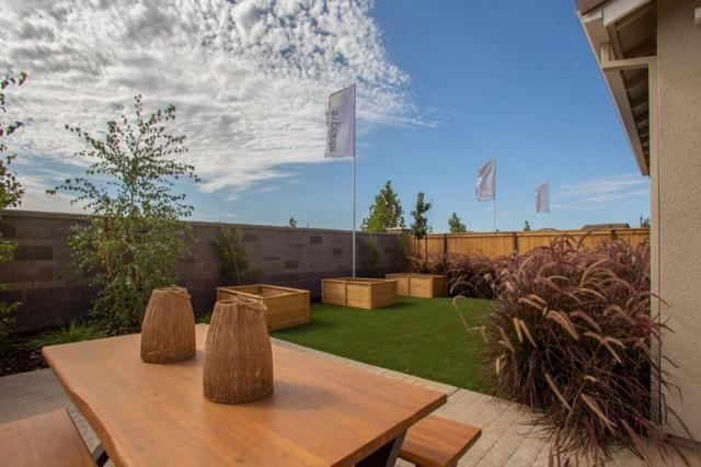 16010 Testarossa Street, Lathrop CA: https://media.crmls.org/mediaz/e7c07a4f-205a-44ce-84bd-3d95467fbce8.jpg