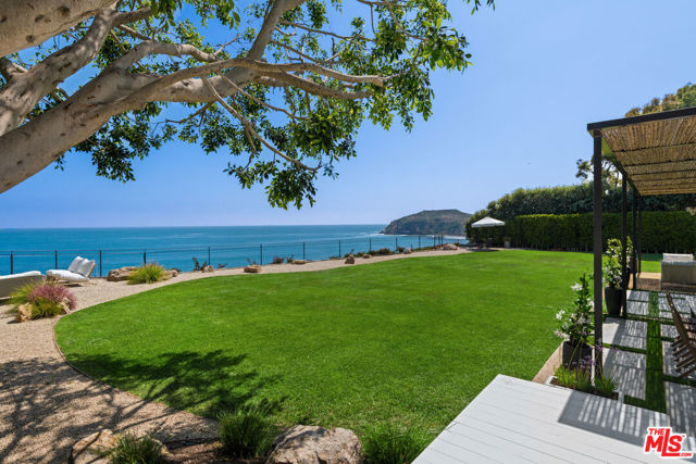 28926 Cliffside Drive, Malibu, California 90265, 4 Bedrooms Bedrooms, ,4 BathroomsBathrooms,Single Family Residence,For Sale,Cliffside,24385149