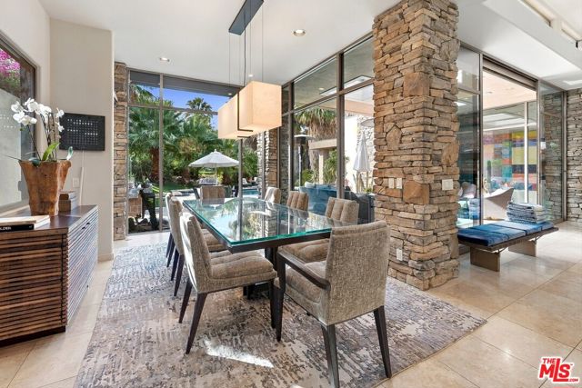 1132 Lake Vista, Palm Desert, CA 92260