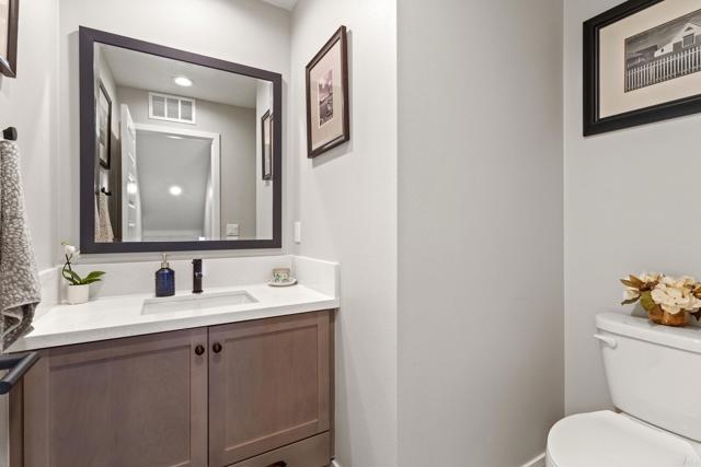 6132 Colt Place, Carlsbad CA: https://media.crmls.org/mediaz/e7c284ed-c40b-4a3c-b2e8-3ce7d6665da0.jpg