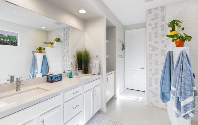 41449 Hopewell Avenue, Bermuda Dunes CA: https://media.crmls.org/mediaz/e7c30a33-a3ab-4883-b0dc-1c26902fb0cd.jpg