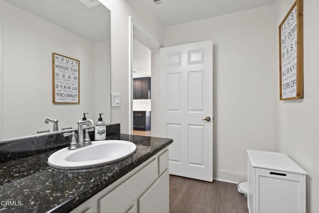 1430 Clayton Way, Simi Valley CA: https://media.crmls.org/mediaz/e7c3210c-e71b-4fcc-bc58-72ab05282091.jpg