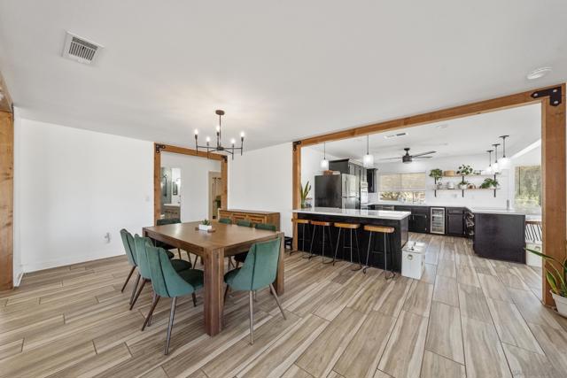 9231 Gawn Trl, Moreno Valley CA: https://media.crmls.org/mediaz/e7c44064-10ce-4a40-ab58-d72ce6066554.jpg