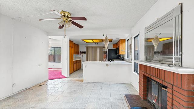 1534 Heirloom Ave, Perris CA: https://media.crmls.org/mediaz/e7c46cf6-6233-4dc8-abad-6c6d7b3f2005.jpg