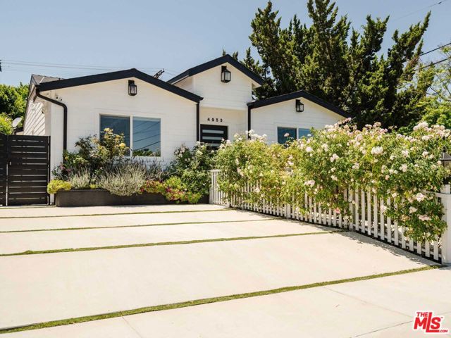 4951 Zelzah Avenue, Encino, California 91316, 4 Bedrooms Bedrooms, ,3 BathroomsBathrooms,Single Family Residence,For Sale,Zelzah,24406352