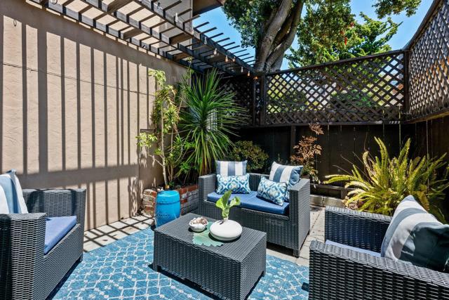 858 Stonegate Drive, South San Francisco CA: https://media.crmls.org/mediaz/e7c5cd6f-c745-411e-a4d0-da9181534be2.jpg
