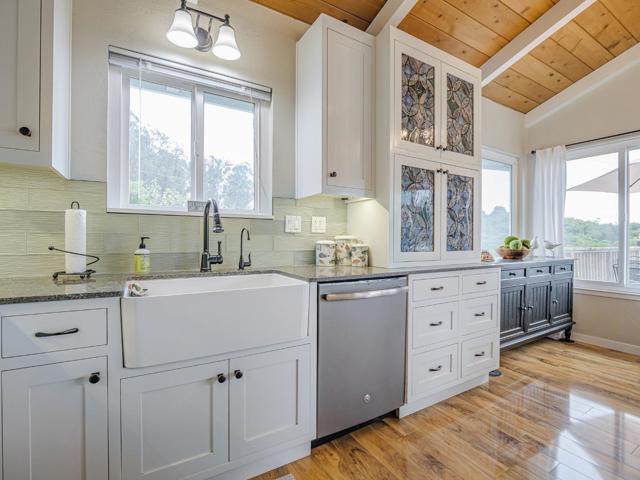 353 Allan Lane, Corralitos CA: https://media.crmls.org/mediaz/e7c60c13-96e8-45ac-9977-f36e7f5f9644.jpg