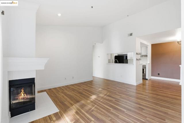 316 Dursey DR, Pinole CA: https://media.crmls.org/mediaz/e7c6b26a-a608-4846-bf67-552cf40ceaf0.jpg