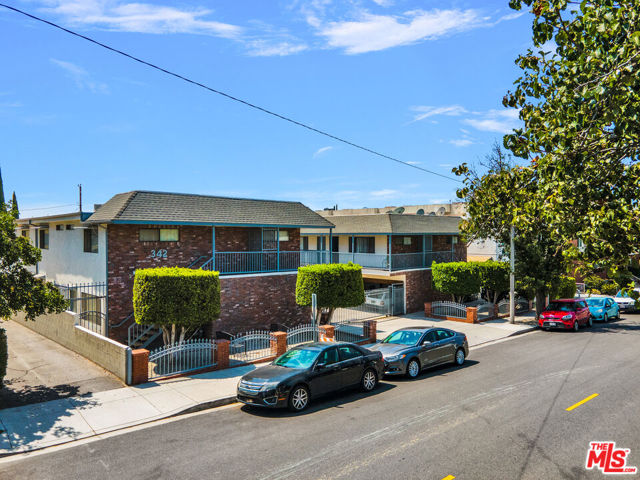342 East Providencia Avenue photo 2