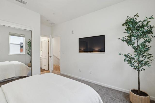 2729 Ginoso Court, San Jose CA: https://media.crmls.org/mediaz/e7c77302-3663-4aa9-adf4-40c3fdf5632b.jpg