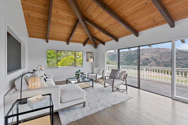 16280 Oak Canyon Drive, Morgan Hill CA: https://media.crmls.org/mediaz/e7c8b098-d531-4bd2-bfe0-9c33d014588b.jpg