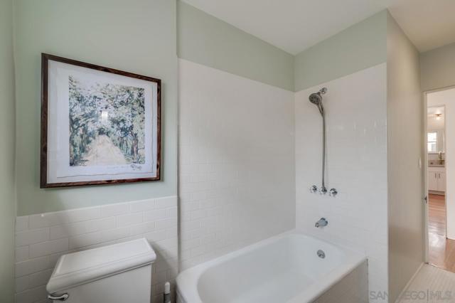 4597 Vista St, San Diego CA: https://media.crmls.org/mediaz/e7c96b5d-c8fb-4dd3-ba6f-62c745e39ae6.jpg