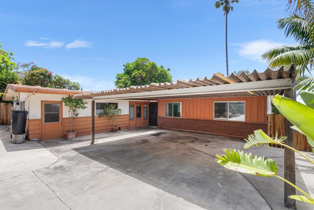 E7Cb5A4C 3Dfb 47A2 84E4 F020C5Aa955E 719 Marsolan Ave, Solana Beach, Ca 92075 &Lt;Span Style='BackgroundColor:transparent;Padding:0Px;'&Gt; &Lt;Small&Gt; &Lt;I&Gt; &Lt;/I&Gt; &Lt;/Small&Gt;&Lt;/Span&Gt;