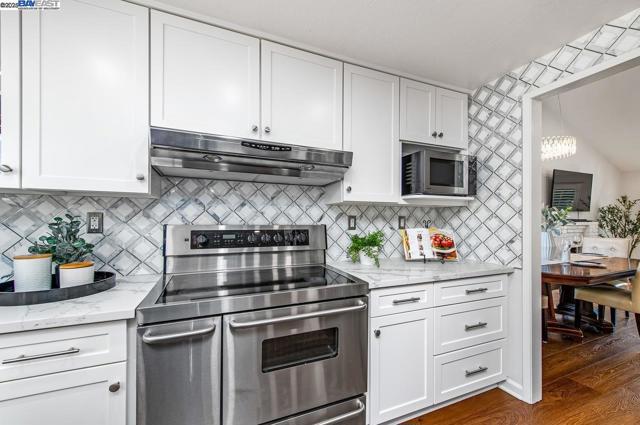 260 Mara Pl, San Ramon CA: https://media.crmls.org/mediaz/e7cc4f95-4b1d-45cc-b0e1-ff65720bebe1.jpg