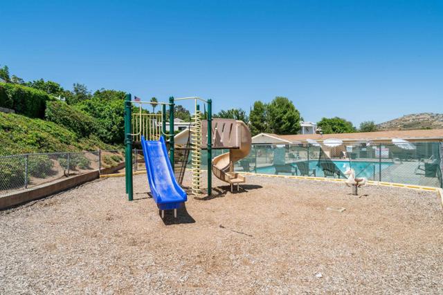 Image 38 of 41 For 9902 Jamacha Blvd  107