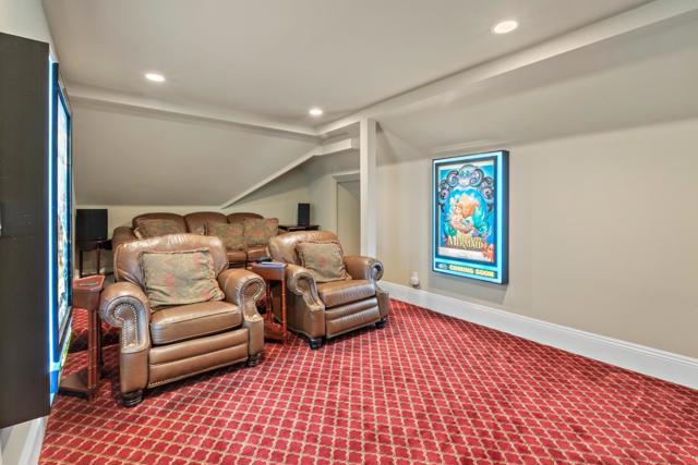 Image 63 of 84 For 1187 Clark Way