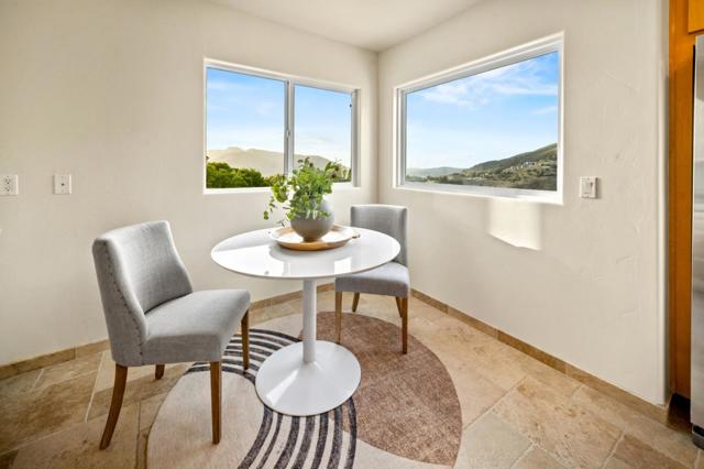 320 El Caminito Road, Carmel Valley CA: https://media.crmls.org/mediaz/e7cd6e05-0845-4a69-bf0d-934938dbefb6.jpg