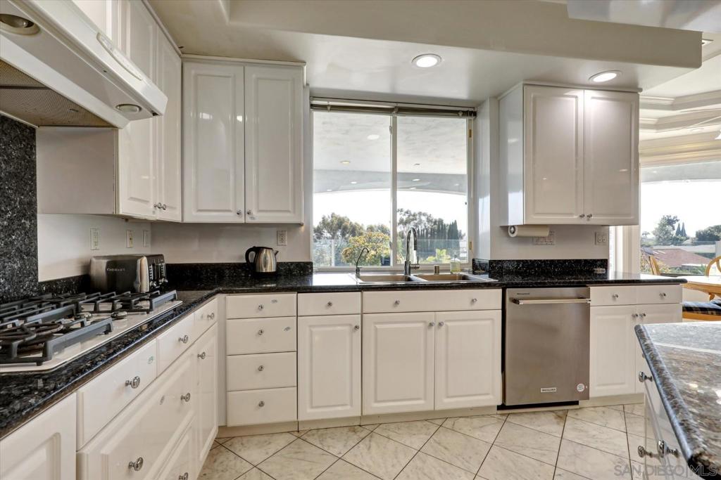 6727 Cavite Ct. - photo 3