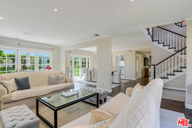 401 SURFVIEW Drive photo 8